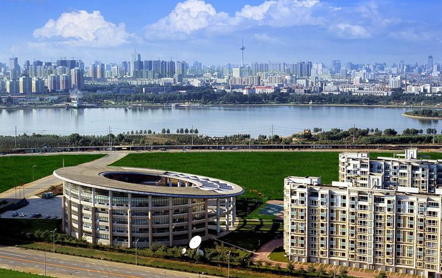 現(xiàn)代成都 現(xiàn)代成都